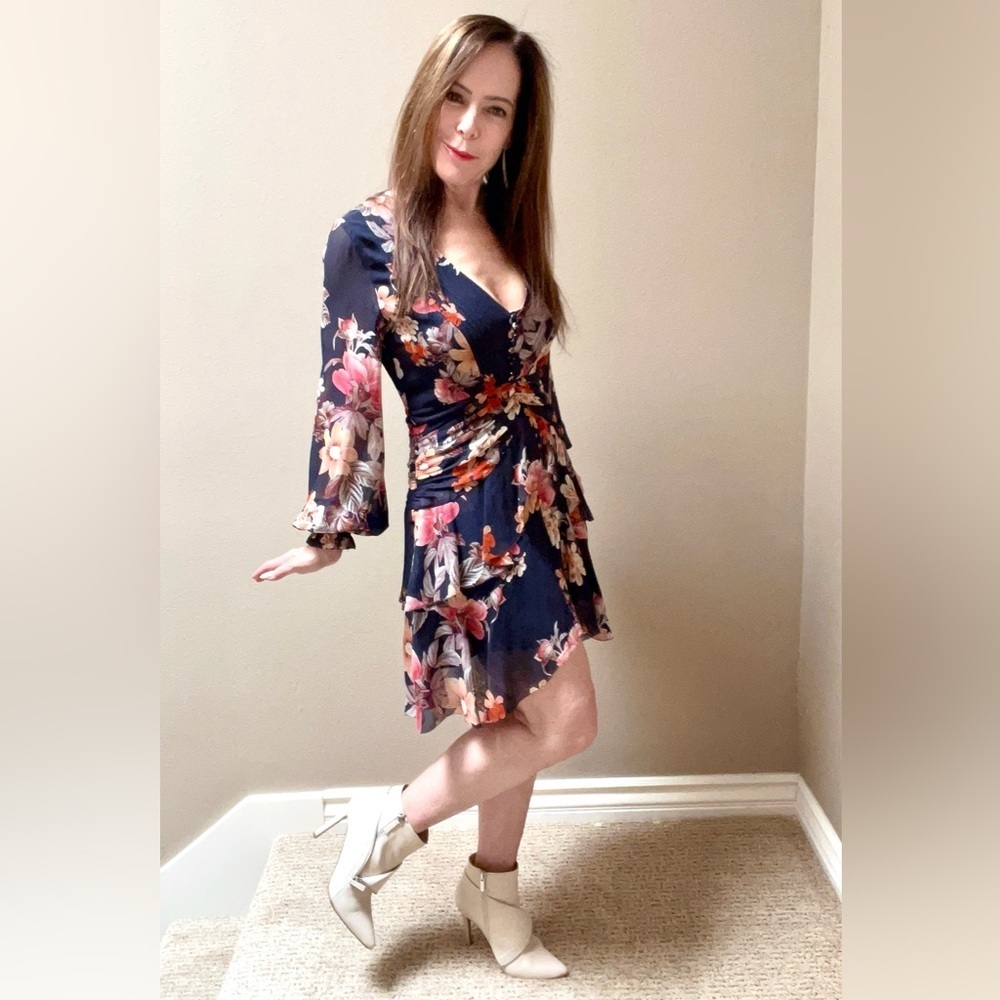 NICHOLAS Floral Mini